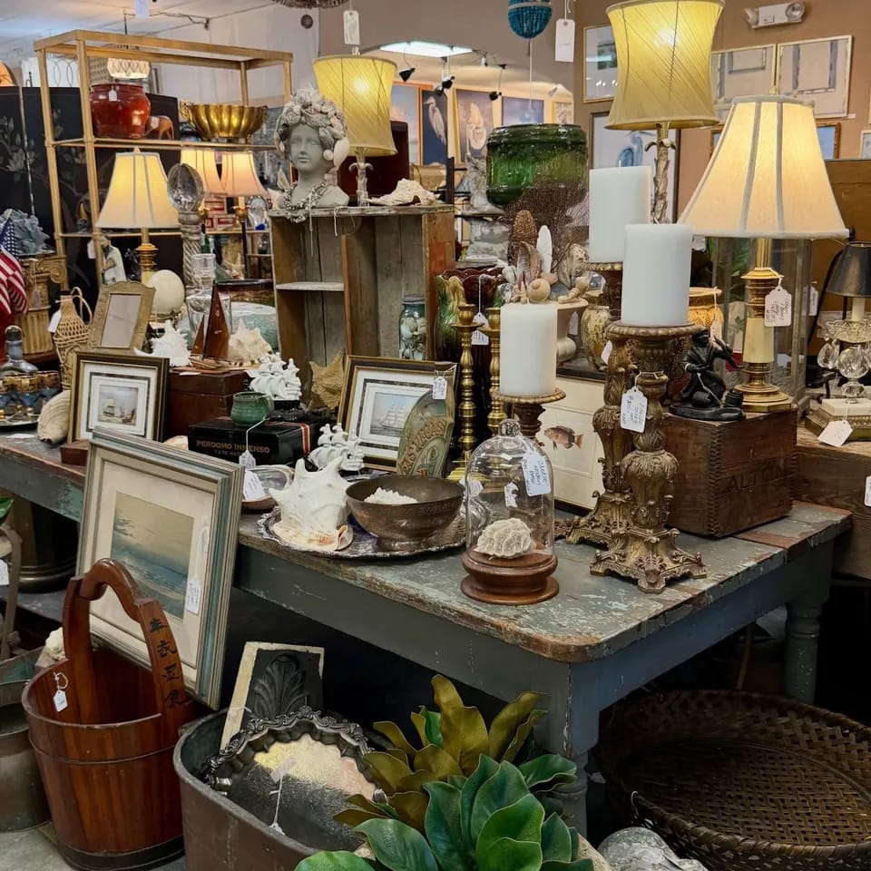 Vintage & Collectible Finds image