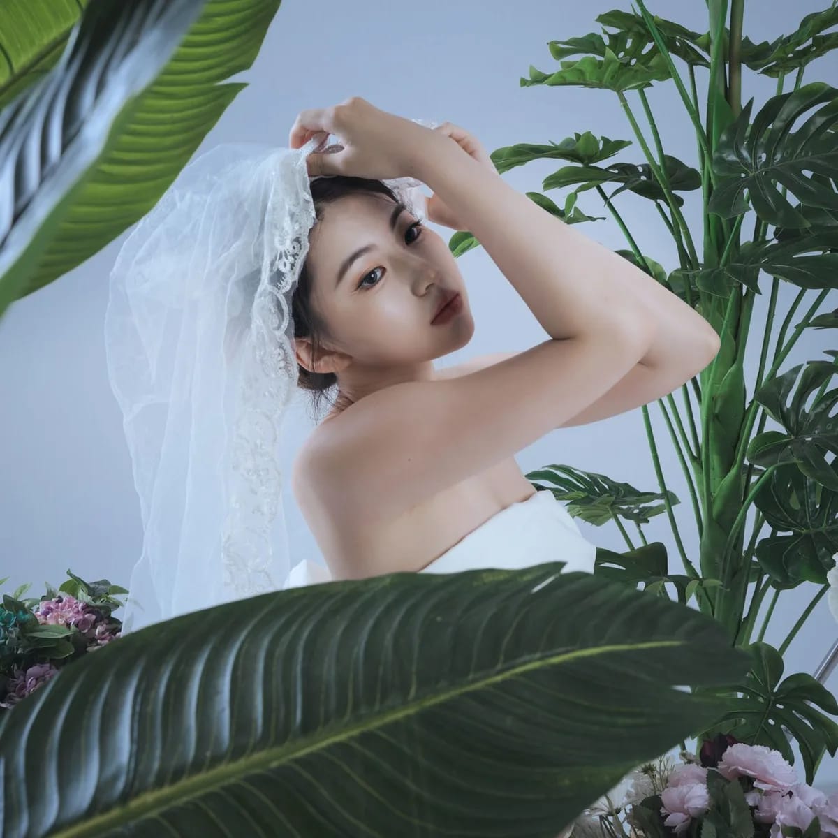 Cut-Edge Cathedral Veil image