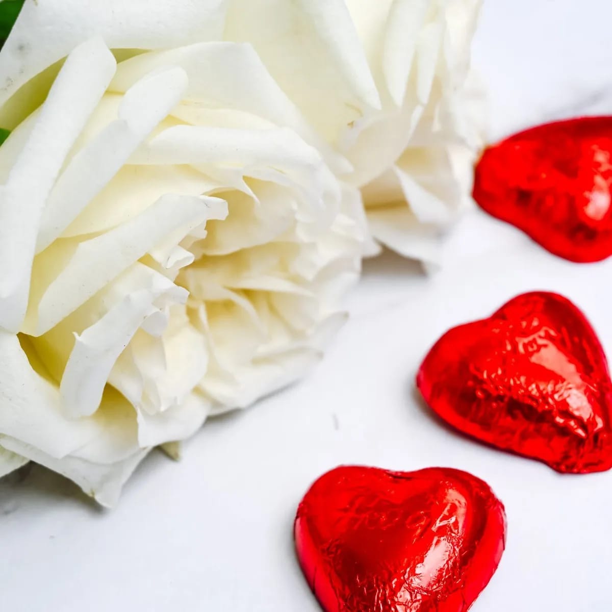 Couple Gift Hamper image