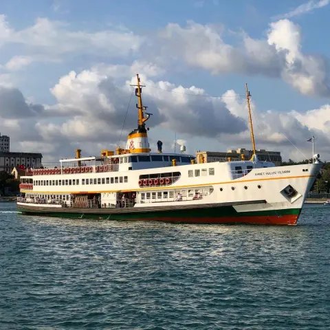Captain’s Picnic Cruise