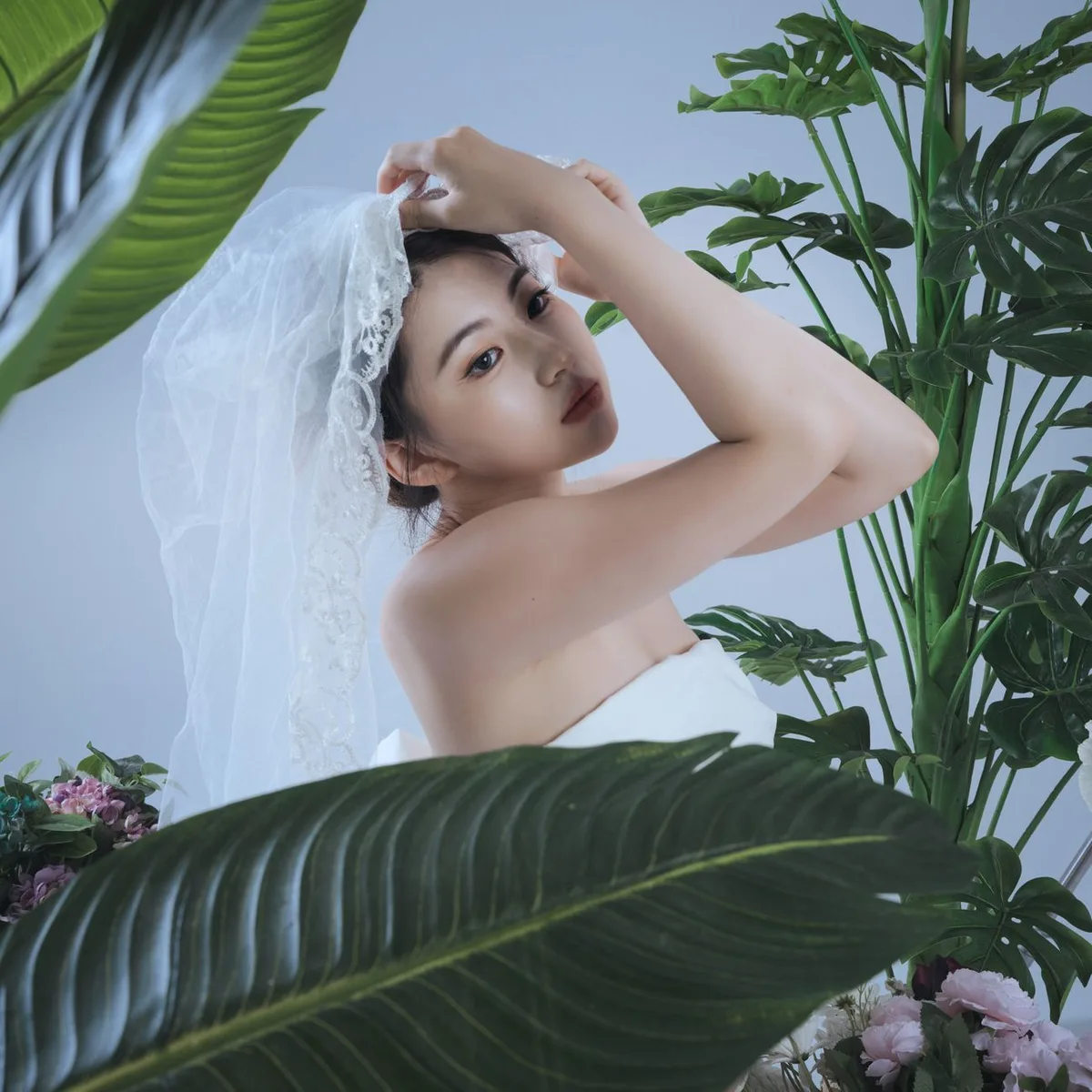 Cut-Edge Cathedral Veil image