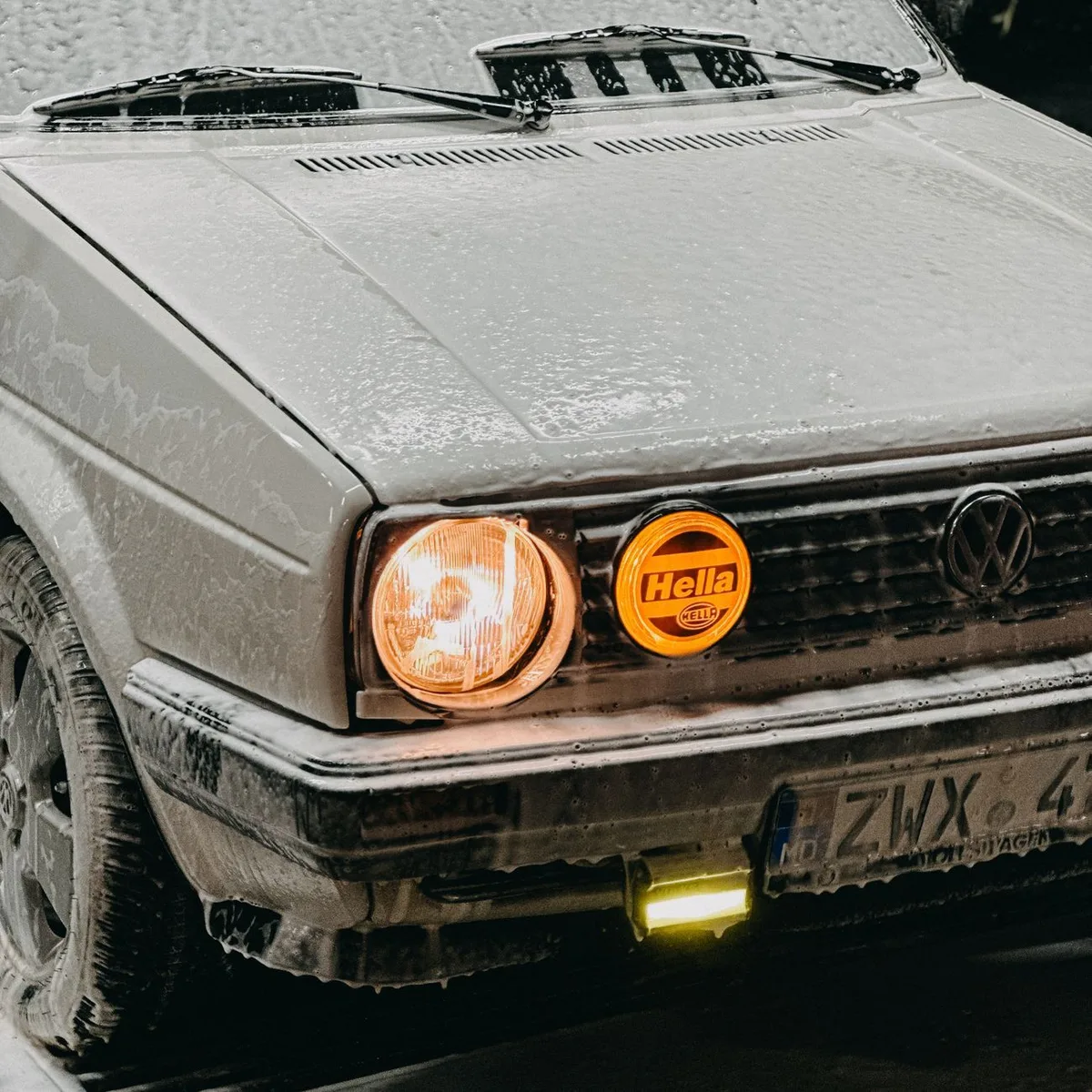 Road-Legal Auxiliary Lighting image