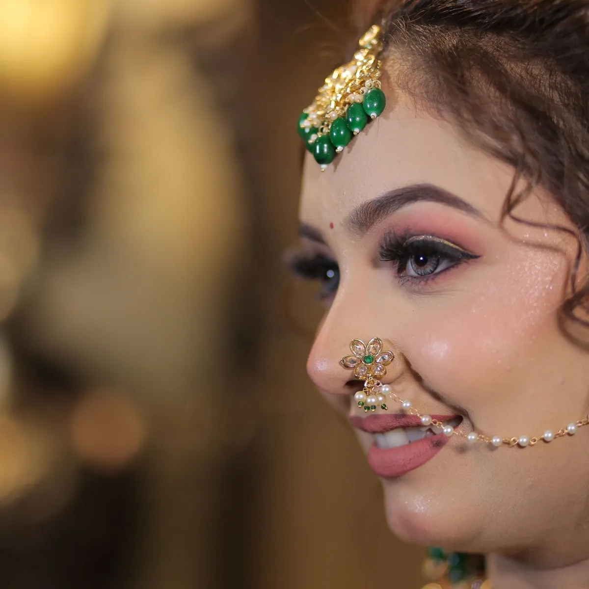 Maang Tikka & Hairpiece image